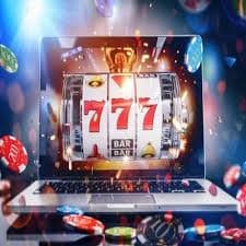 vicity88 မိုဘိုင်းအက်ပ် မြန်မာ Android iOS ဖုန်းဖြင့် ကစားနေသော ကစားသမား